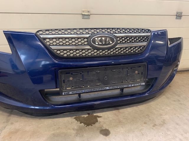 bontott KIA CEED Első Lökhárító (Részeivel)