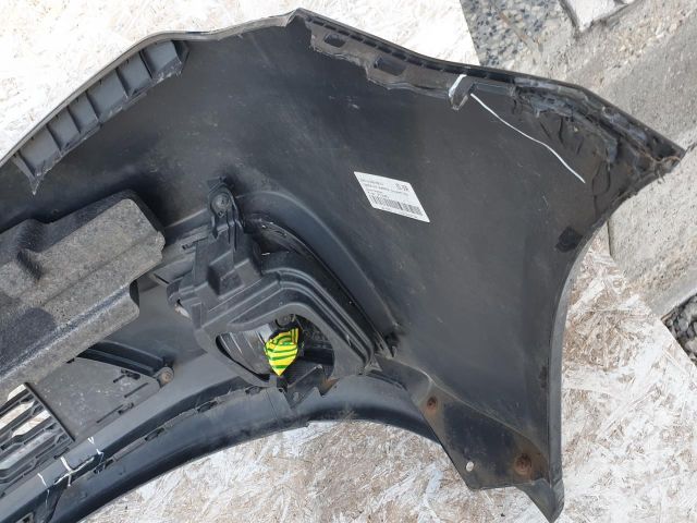 bontott KIA CEED Első Lökhárító (Részeivel)