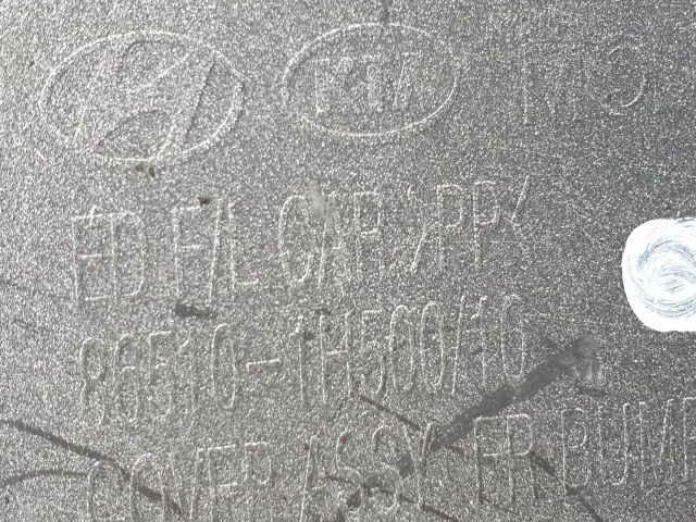 bontott KIA CEED Első Lökhárító (Részeivel)