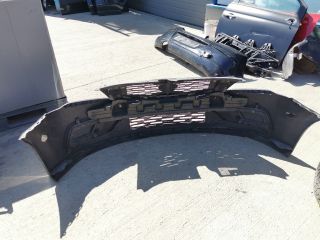 bontott KIA CEED Első Lökhárító (Részeivel)