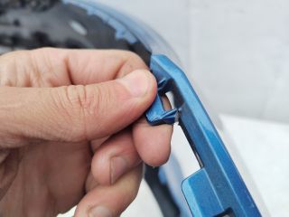 bontott KIA CEED Első Lökhárító (Üresen)