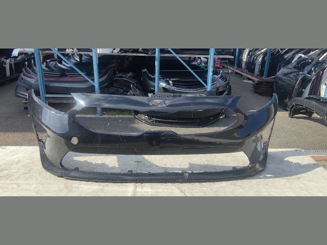 bontott KIA CEED Első Lökhárító (Üresen)