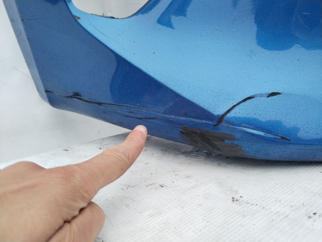 bontott KIA CEED Első Lökhárító (Üresen)