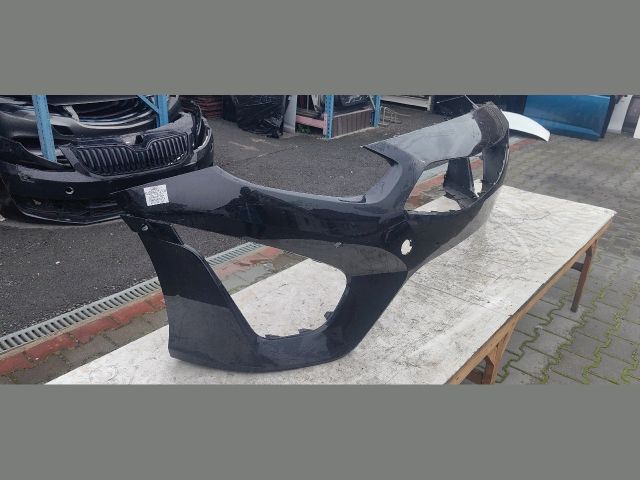 bontott KIA CEED Első Lökhárító (Üresen)