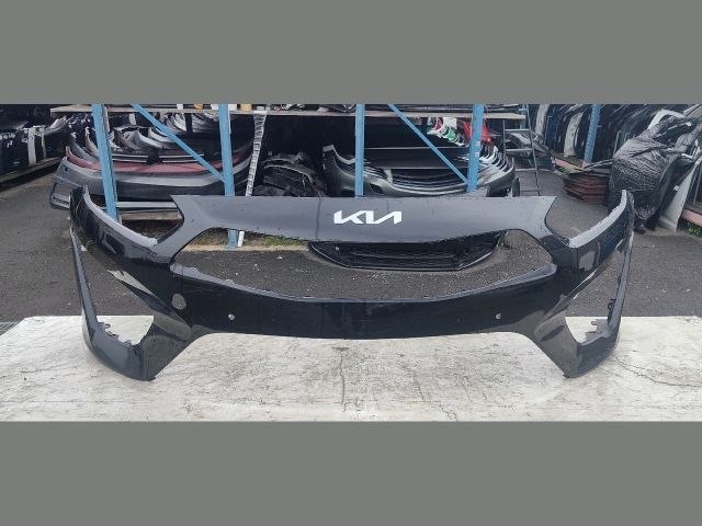 bontott KIA CEED Első Lökhárító (Üresen)