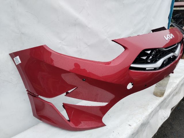 bontott KIA CEED Első Lökhárító (Üresen)