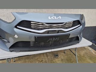 bontott KIA CEED Első Lökhárító (Üresen)