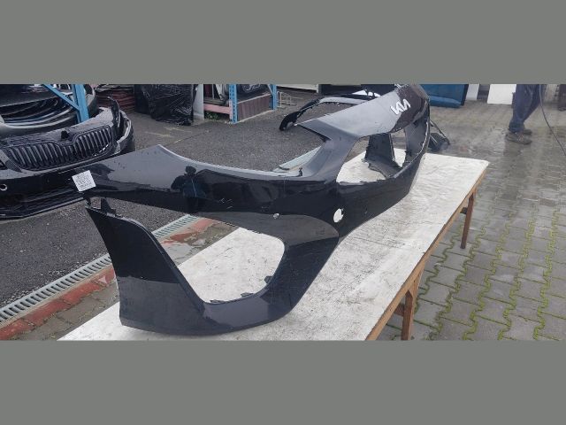 bontott KIA CEED Első Lökhárító (Üresen)