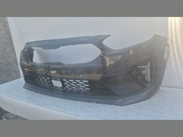 bontott KIA CEED Első Lökhárító (Üresen)