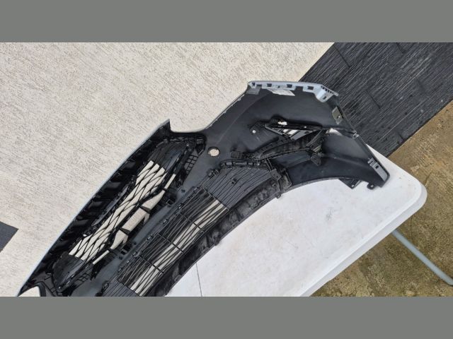 bontott KIA CEED Első Lökhárító (Üresen)