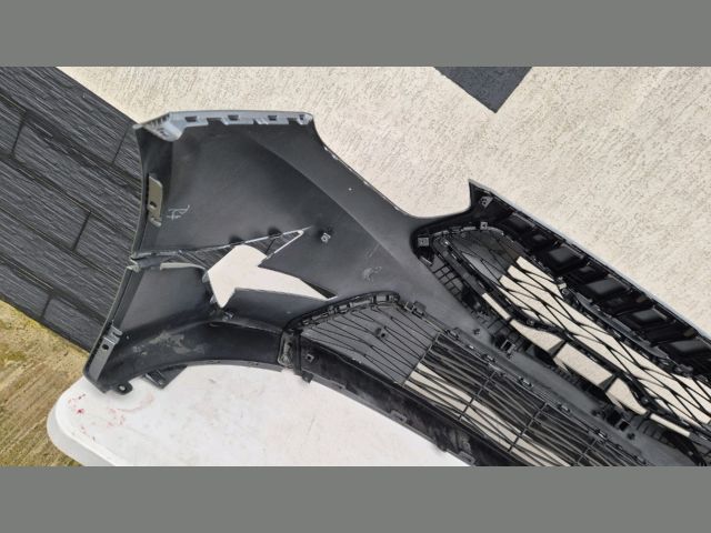 bontott KIA CEED Első Lökhárító (Üresen)