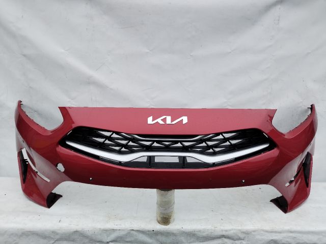 bontott KIA CEED Első Lökhárító (Üresen)