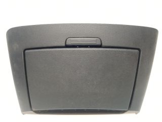 bontott KIA CEED Első Tároló Rekesz