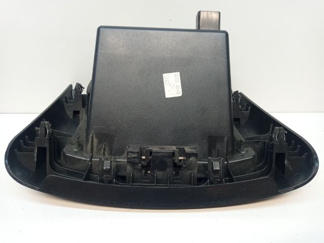 bontott KIA CEED Első Tároló Rekesz