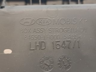 bontott KIA CEED Első Tároló Rekesz