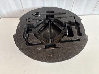 bontott KIA CEED Emelő