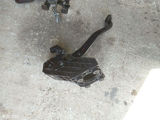 bontott KIA CEED Fékpedál