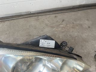 bontott KIA CEED Fényszóró Pár