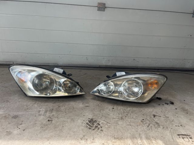 bontott KIA CEED Fényszóró Pár