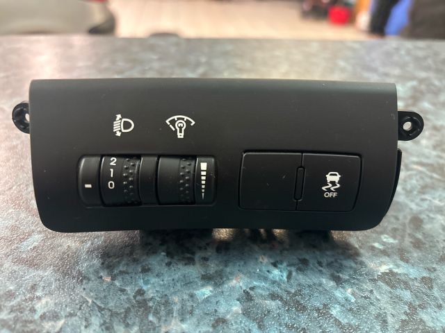 bontott KIA CEED Fényszórómagasság Állító Kapcsoló