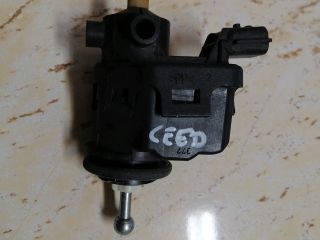 bontott KIA CEED Fényszórómagasság Állító Motor Jobb