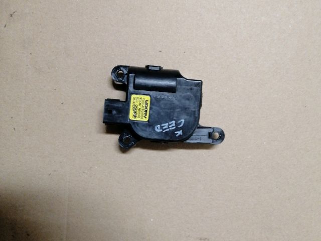 bontott KIA CEED Fűtés Állító Motor