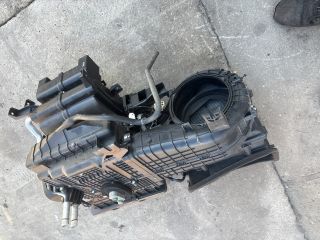 bontott KIA CEED Fűtés Box