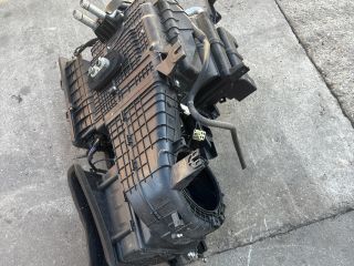 bontott KIA CEED Fűtés Box