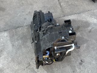 bontott KIA CEED Fűtés Box