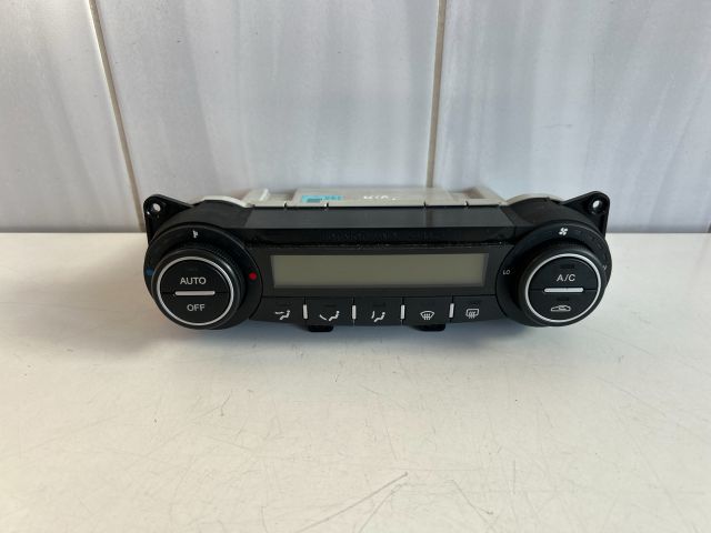 bontott KIA CEED Fűtéskapcsoló (digit klímás)