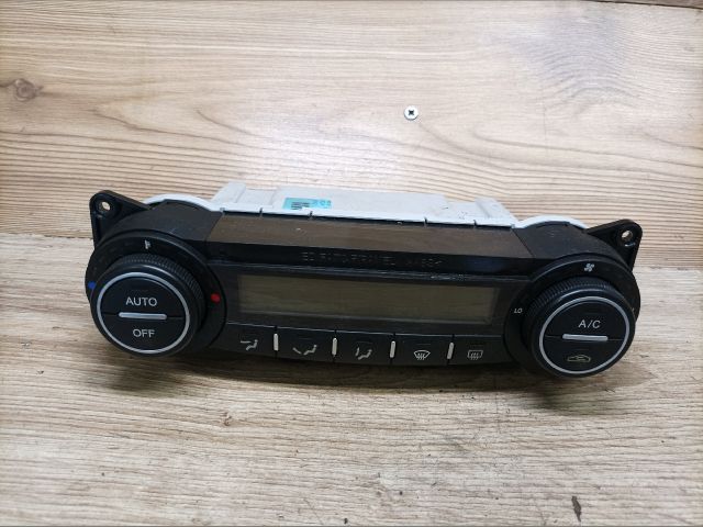 bontott KIA CEED Fűtéskapcsoló (digit klímás)