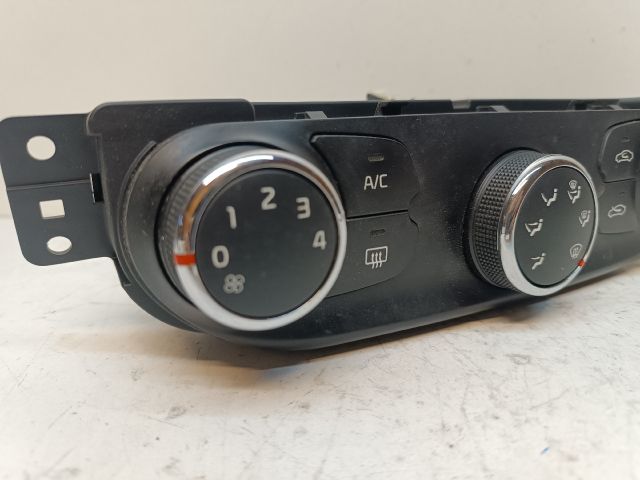bontott KIA CEED Fűtéskapcsoló (manuális klímás)