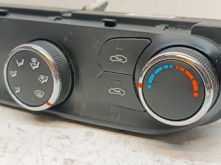 bontott KIA CEED Fűtéskapcsoló (manuális klímás)