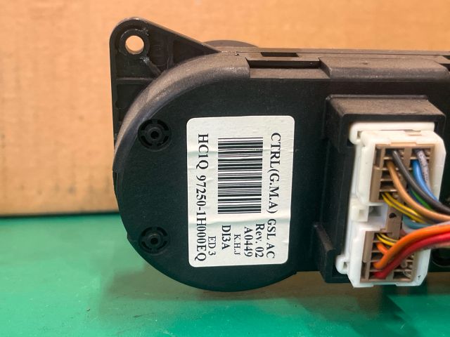 bontott KIA CEED Fűtéskapcsoló (manuális klímás)