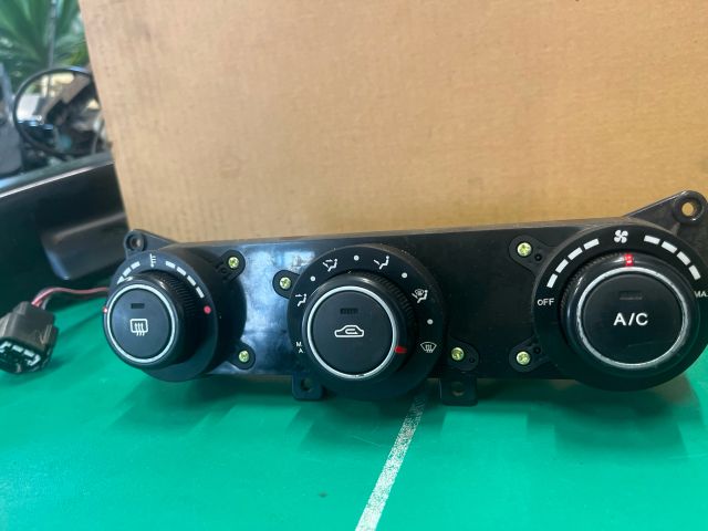 bontott KIA CEED Fűtéskapcsoló (manuális klímás)