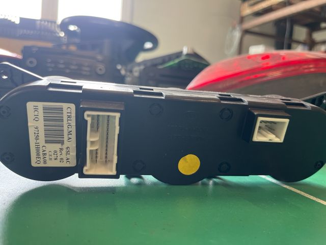 bontott KIA CEED Fűtéskapcsoló (manuális klímás)