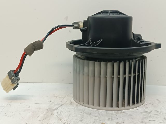 bontott KIA CEED Fűtőmotor (Klímás)