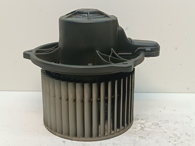 bontott KIA CEED Fűtőmotor (Klímás)