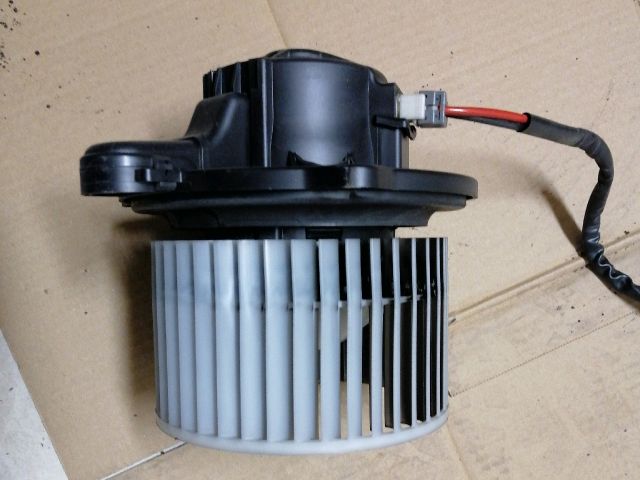 bontott KIA CEED Fűtőmotor (Klímás)