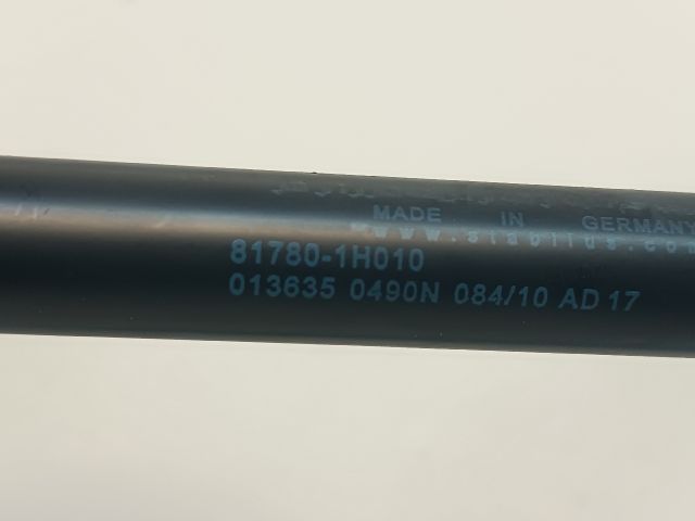 bontott KIA CEED Gázrugós Kitámasztó Teleszkóp Pár Csomagtérajtó