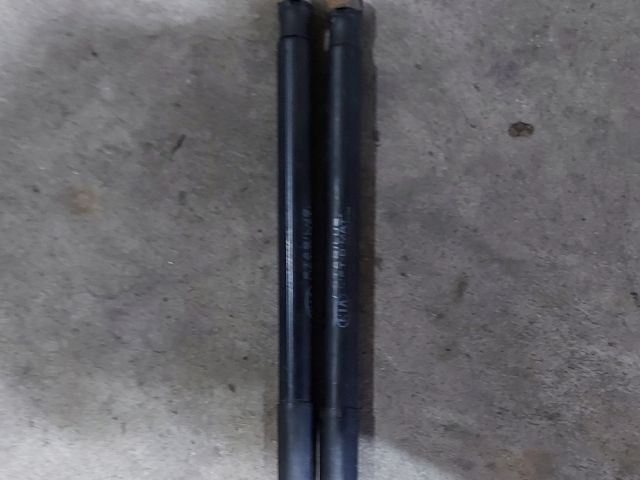 bontott KIA CEED Gázrugós Kitámasztó Teleszkóp Pár Csomagtérajtó