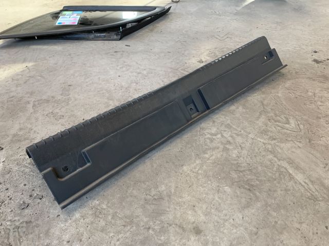 bontott KIA CEED Hátfal Burkolat