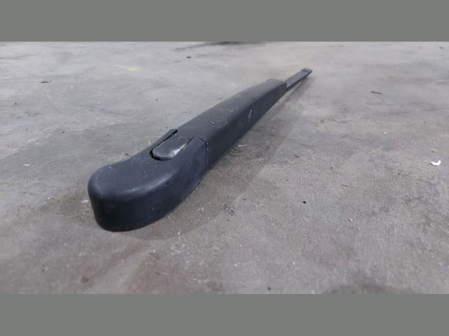 bontott KIA CEED Hátsó Ablaktörlő Kar