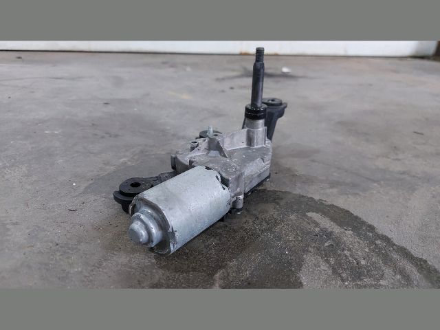bontott KIA CEED Hátsó Ablaktörlő Motor
