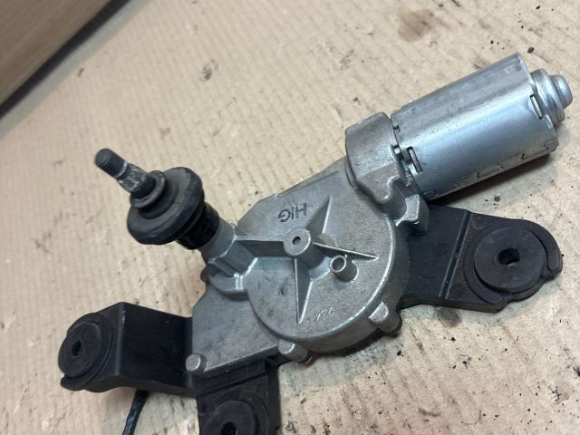 bontott KIA CEED Hátsó Ablaktörlő Motor