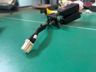 bontott KIA CEED Hátsó középső Biztonsági Öv Csat