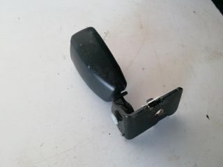 bontott KIA CEED Hátsó középső Biztonsági Öv Csat