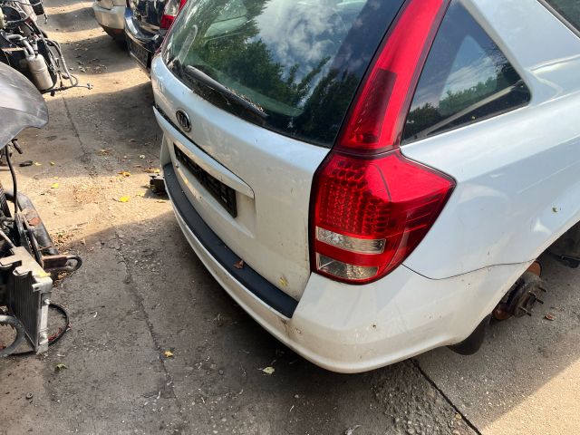 bontott KIA CEED Hátsó középső Biztonsági Öv