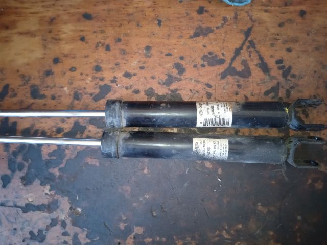 bontott KIA CEED Hátsó Lengéscsillapító (Pozíciófüggetlen)