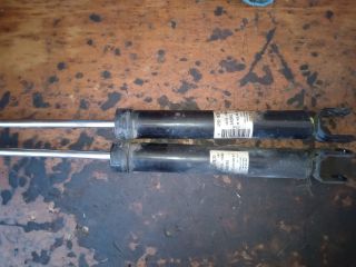 bontott KIA CEED Hátsó Lengéscsillapító (Pozíciófüggetlen)